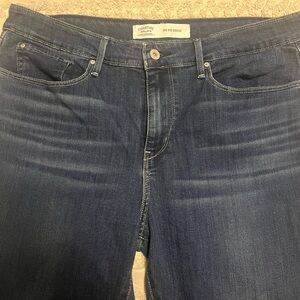 Signature by Levi Strauss Women's Dark Blue High Rise Jeans